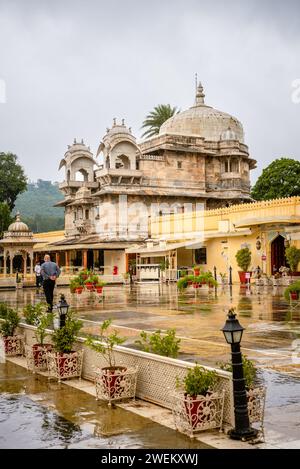 Udaipur Rajasthan Inde, 19 septembre 2023 vue extérieure et paysage du Jagmandir ou Jag Mandie à Udaipur Rajasthan Inde Banque D'Images