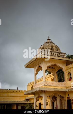 Udaipur Rajasthan Inde, 19 septembre 2023 vue extérieure et paysage du Jagmandir ou Jag Mandie à Udaipur Rajasthan Inde Banque D'Images