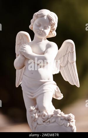 Statue d'un ange dans le cimetière d'Alhmbra Banque D'Images