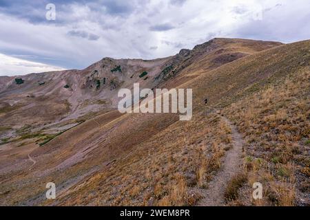 Sentier de randonnée dans la nature sauvage du mont Zirkel, Colorado Banque D'Images