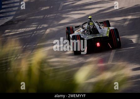 Diriyah, Arabie Saoudite. 26 janvier 2024. 03 SETTE CAMARA Sergio (BRA), ERT Formula E Team, ERT X24, action lors de l'E-Prix Diriyah 2024, 2e meeting du Championnat du monde ABB FIA Formula E 2023-24, sur le Riyad Street circuit du 25 au 27 janvier, à Diriyah, Arabie Saoudite - photo Joao Filipe / DPPI Banque D'Images