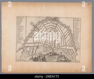 Carte d'Amsterdam avec les vieux murs de la ville, anonyme, 1690 - 1695 imprimer en haut à droite manuscrit numéroté : 67. cartes gravées sur papier des villes. Les murs de la ville Amsterdam Banque D'Images