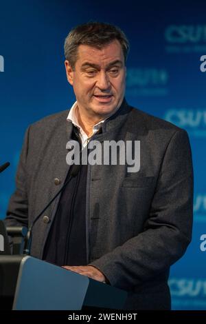 Politik, CSU, 20240126, Pressekonferenz nach Sitzung des CSU-Vorstands 26. Januar 2024. Im Bild Ministerpräsident Bayern Dr. Markus Söder spricht. München CSU-Landesleitung Bayern Deutschland *** politique, CSU, 20240126, Conférence de presse après la réunion du Comité exécutif de la CSU 26 janvier 2024 sur l'image Ministre Président de Bavière Dr Markus Söder prend la parole Munich Conseil exécutif de l'Etat de la CSU Bavière Allemagne Copyright : Passion2Press/MarkusxFischerx Banque D'Images