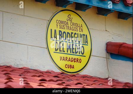 la bodeguita del medio signe commercial, varadero, cuba Banque D'Images