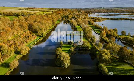 Long, un des plus beaux villages de France Banque D'Images