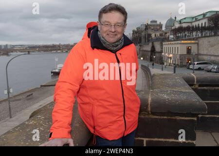 Holger Zastrow parteilos, geb. 12 janvier 1969 in Dresden ist ein deutscher Unternehmer und Politiker. Er war von 1999 bis 2019 Landesvorsitzender der FDP Sachsen und zwischen 2011 und 2013 gehörte er als stellvertretender Bundesvorsitzender sowie zwischen 2015 und 2017 als Beisitzer dem Präsidium der FDP an. Im Januar 2024 erklärte Zastrow seinen Austritt aus der FDP. Er will eine eigene Sammlungsbewegung aufbauen. *** Holger Zastrow non-parti, né le 12 janvier 1969 à Dresde est un entrepreneur et homme politique allemand, il a été président d'État du FDP de Saxe de 1999 à 2019 et entre 2011 an Banque D'Images