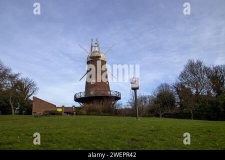 Greens Windmill avec ses voiles enlevées pour rénovation à Nottingham, Royaume-Uni Banque D'Images