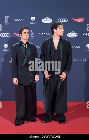 26 janvier 2024, Madrid, Madrid, Espagne : Javier Calvo, Javier Ambrossi assiste aux Feroz Awards 2024 - tapis rouge au Palais Vistalegre le 26 janvier 2024 à Madrid, Espagne (crédit image : © Jack Abuin/ZUMA Press Wire) USAGE ÉDITORIAL SEULEMENT! Non destiné à UN USAGE commercial ! Banque D'Images