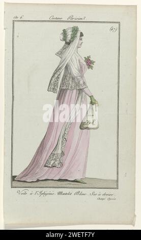 Journal des dames et de la mode, costume parisien, 3 juillet 1798, année 6, (47) : voile à l'Iphigénie (...), 1798 voile avec le nom de voile à l'Iphigénie. Petit manteau d'épaule blanc sur une robe avec chalut. Dans la main droite un sac ou «sac» avec devise. Autres accessoires : fleur en relief, gant, chaussure plate avec nez pointu. Selon la légende, cette performance est animée sur les 'champs Élysées'. Le tirage fait partie du magazine de mode Journal des Dames et des modes, publié par Sellèque, Paris, 1797-1839. plaques de mode gravées en papier. robe, robe (+ vêtements pour femmes). voile ( Banque D'Images