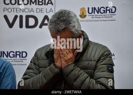 Bogota, Colombie. 26 janvier 2024. Le ministre colombien de l'intérieur Luis Fernando Velasco lors d'une conférence de presse tenue par les ministres de l'environnement, de l'intérieur et de la Défense à Bogota, en Colombie, en réponse aux incendies de forêt présentés les jours précédents, le 26 janvier 2024. Photo : Cristian Bayona/long Visual Press crédit : long Visual Press/Alamy Live News Banque D'Images