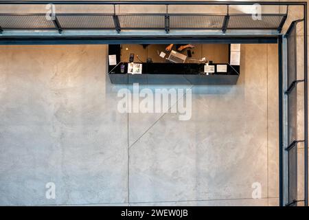 Vue d'en haut de la réception entre deux étages Banque D'Images