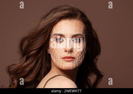 Lignes anti-âge lifting sur le visage jeune féminin. Lignes graphiques montrant l'effet lifting du visage sur la peau. Banque D'Images