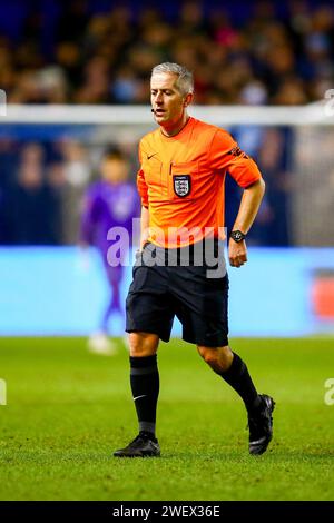 Hillsborough Stadium, Sheffield, Angleterre - 26 janvier 2024 arbitre Darren Bond - pendant le match Sheffield Wednesday v Coventry City, Emirates FA Cup, 2023/24, Hillsborough Stadium, Sheffield, Angleterre - 26 janvier 2024 crédit : Arthur Haigh/WhiteRosePhotos/Alamy Live News Banque D'Images