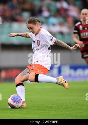 Bossley Park, Australie. 27 janvier 2024. Sharn Freier du Brisbane Roar FC est en action lors du match de la saison 14 de la Liberty A-League 2023/24 entre le Western Sydney Wanderers FC et le Brisbane Roar FC qui s'est tenu au Marconi Stadium. Score final ; Western Sydney Wanderers FC 1 : 3 Brisbane Roar FC. (Photo Luis Veniegra/SOPA Images/Sipa USA) crédit : SIPA USA/Alamy Live News Banque D'Images