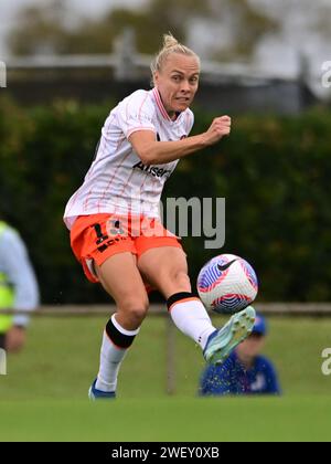Bossley Park, Australie. 27 janvier 2024. Tameka Yallop du Brisbane Roar FC est en action lors du match de la saison 14 de la Liberty A-League 2023/24 entre le Western Sydney Wanderers FC et le Brisbane Roar FC qui s'est tenu au Marconi Stadium. Score final ; Western Sydney Wanderers FC 1 : 3 Brisbane Roar FC. (Photo Luis Veniegra/SOPA Images/Sipa USA) crédit : SIPA USA/Alamy Live News Banque D'Images