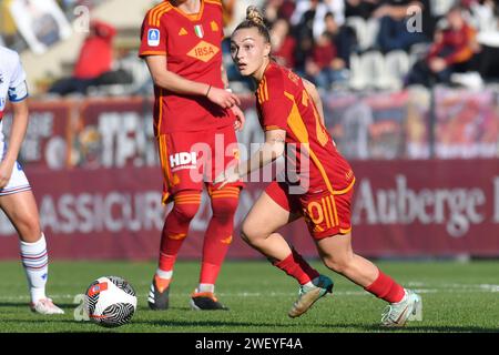 Roma, Lazio. 27 janvier 2024. Giada Greggi de AS Roma Woman lors du match de championnat Serie A Women 2023-2024 entre Roma Women et Sampdoria Women au stade Tre Fontane à Rome, Italie, le 27 janvier 2024. Crédit : massimo insabato/Alamy Live News Banque D'Images