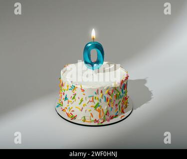 0 lumière de bougie en forme sur le gâteau de joyeux anniversaire Banque D'Images