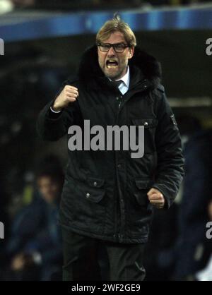 Entraîneur JŸrgen Juergen Klopp Borussia Dortmund jubelt Championsleague Fussball Borussia Dortmund BVB - SSC Neapel Napoli saison 2013/ 2014 © diebilderwelt / Alamy stock Banque D'Images