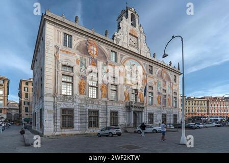 Palais gothique San Giorgio avec fresques Renaissance, construit en 1260, Palazzo San Giorgio, 2, Gênes, Italie Banque D'Images