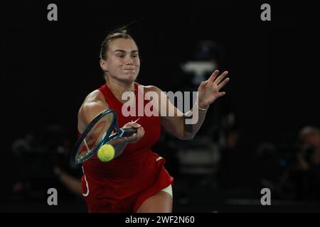 Melbourne, Australie. 28 janvier 2024. Aryna Sabalenka en action lors de leur match de finale contre Qinwen Zheng (CHN) le jour 14 de l'Open d'Australie 2024 à Melbourne Park le 27 2024 janvier à Melbourne, Australie. Lors de l'Open d'Australie, match international de tennis à Melbourne, Australie, janvier 28 2024 crédit : Agence de photo indépendante/Alamy Live News Banque D'Images