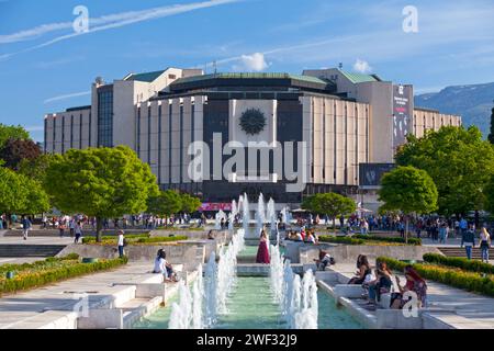 Sofia, Bulgarie - Mai 18 2019 : le Palais National de la Culture (Национален дворец на културата) est la plus grande conférence et exposition multifonctionnelle Banque D'Images