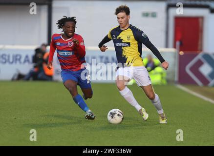 DAGENHAM, ANGLETERRE - Owen Hesketh de Kidderminster Harriers (prêté par Wolverhampton Wanderers) bat Keenan Appiah-Forson de Dagenham & Redbridge (sur l Banque D'Images