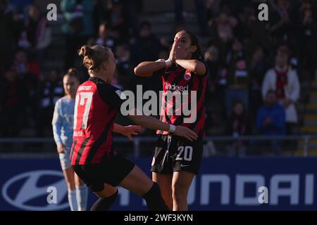 Francfort, Allemagne. 28 janvier 2024. Francfort, Allemagne, 28 janvier 2024 : Ilayda Acikgoez ( 20 Francfort ) lors du match de football Google Pixel Frauen-Bundesliga entre l'Eintracht Francfort et le 1.FC Köln au Stadion am Brentanobad à Francfort, Allemagne. (Julia Kneissl/SPP) crédit : SPP Sport Press photo. /Alamy Live News Banque D'Images