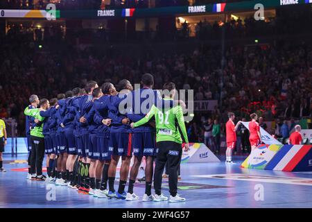 COLOGNE, ALLEMAGNE - JANVIER 28 Lanxess Arena, EHF Euro 2024 finale France - Danemark v.l., line-Up France Banque D'Images