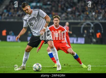 Leipzig, Allemagne – 15 novembre 2018. Le centre-back de l'équipe nationale de football d'Allemagne Niklas Sule en action lors de la rencontre internationale amicale Allemagne vs Russie Banque D'Images