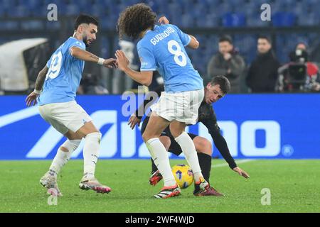 Roma, Italie, 28 janvier 2024 Marcos Antônio du SS Lazio concourt pour le ballon avec Diego Demme du SSC Napoli lors du match de Serie A entre le SS Lazio et le SSC Napoli Credit:Agostino Gemito/Alamy Live News Banque D'Images
