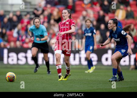 Bristol, Royaume-Uni. 28 janvier 2024. Carrie Jones de Bristol City Women lors du match de Super League féminin entre Bristol City Women et West Ham United Women à Ashton Gate à Bristol le 28 janvier 2024. Cette image ne peut être utilisée qu'à des fins éditoriales. Usage éditorial uniquement. Crédit : Ashley Crowden/Alamy Live News Banque D'Images