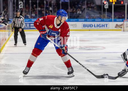 27 janvier 2024 : le défenseur de Laval Rocket Tobbie Bisson (4) patine en troisième période contre les Américains de Rochester. Les Américains de Rochester ont accueilli le Rocket de Laval dans un match de la Ligue américaine de hockey au Blue Cross Arena de Rochester, New York. (Jonathan Tenca/CSM) Banque D'Images