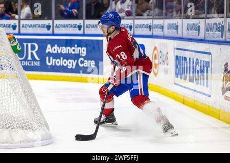 27 janvier 2024 : l’attaquant de Laval Rocket Lias Andersson (28) patine en troisième période contre les Américains de Rochester. Les Américains de Rochester ont accueilli le Rocket de Laval dans un match de la Ligue américaine de hockey au Blue Cross Arena de Rochester, New York. (Jonathan Tenca/CSM) Banque D'Images