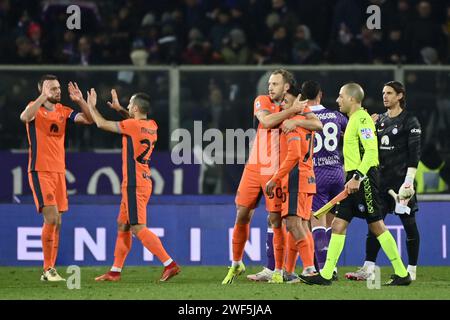 Firenze, Italie. 28 janvier 2024. Foto Massimo Paolone/LaPresse 28 Gennaio 2024 - Firenze, Italia - sport, calcio - Fiorentina vs Inter - Campionato italiano di calcio Serie A TIM 2023/2024 - Stadio Artemio franchi. Nella foto : Esultanza finale Inter 28 janvier 2024 Florence, Italie - sport, calcio - Fiorentina vs Inter - Championnat italien de football Serie A 2023/2024 - Artemio franchi Stadium. Dans la photo : Inter Celebration Credit : LaPresse/Alamy Live News Banque D'Images