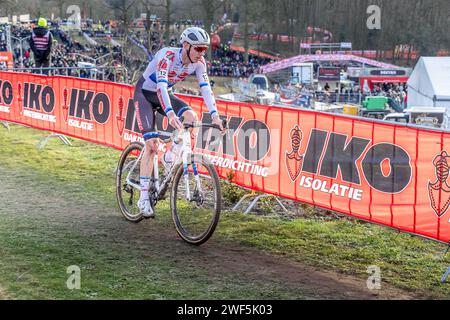 Hoogerheide, pays-Bas. 28 janvier 2024. HOOGERHEIDE (NED), CYCLOCROSS, JANUARI 28 Michael Vanthourenhout crédit : Orange pics BV/Alamy Live News Banque D'Images