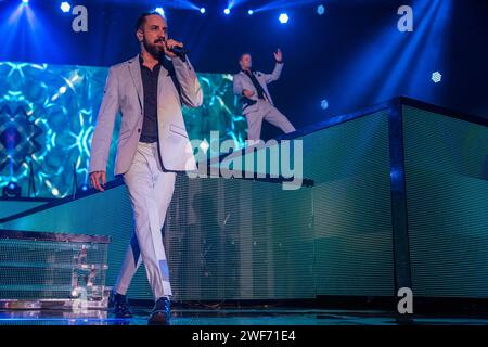 AJ McLean chante à la tournée des Backstreet Boys In a World Like This au Phones4U Arena / Manchester Arena le 5 avril 2014 Banque D'Images