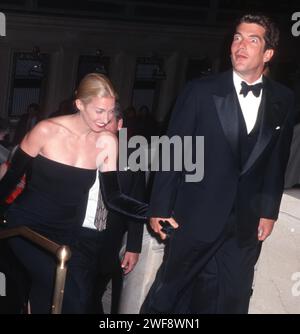 1998Jean Kennedy Jr Carolyn Bessette Kennedy John Barrett/PHOTOlink.net / MediaPunch Banque D'Images