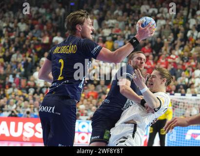 Cologne, Allemagne. 28 janvier 2024. Jonathan Carlsbogard de Suède lors de l'Euro 2024 de l'EHF masculin, match de placement 3/4, match de handball entre la Suède et l'Allemagne le 28 janvier 2024 à Lanxess-Arena à Cologne, Allemagne - photo Laurent Dairys/DPPI crédit : DPPI Media/Alamy Live News Banque D'Images