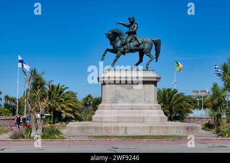 Cherbourg-en-Cotentin, France - août 06 2020 : le monument à Napoléon d'Armand le Véel est inauguré en 1858. C'est un monument commémoratif loc Banque D'Images