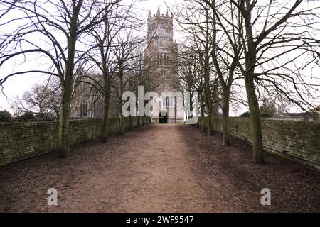 Fotheringhay Eglise ancien bâtiment en pierre ancienne Mary Reine des Écossais exécuté au château histoire place historique tour ancienne King Queen monticule Banque D'Images