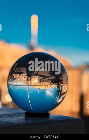 Boule de cristal paysage alpin été tourné au mont Zugspitze, Top of Germany, Garmisch-Partenkirchen, Bavière, Allemagne Zugspitze AX 234 Banque D'Images