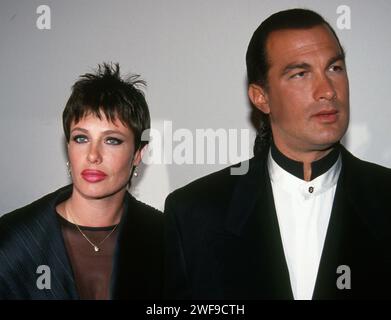 Kelly LeBrock, Steven Seagal, 1991. tél. : John Barrett/PHOTOlink/Courtesy Everett Collection (Kelly LeBrock Steven Seagal6556) Banque D'Images