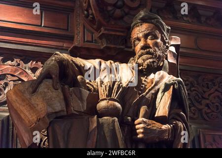 Statue en bois du Tintoret par Francesco Pianta dans la Sala Superiore dans Renaissance Scuola Grande di San Rocco (Grande École San Rocco fraternité) in Banque D'Images