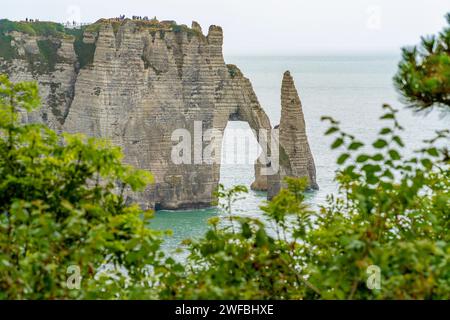 Paysage côtier autour d'Etretat, une commune du département de Seine-Maritime dans la région Normandie du Nord-Ouest de la France Banque D'Images