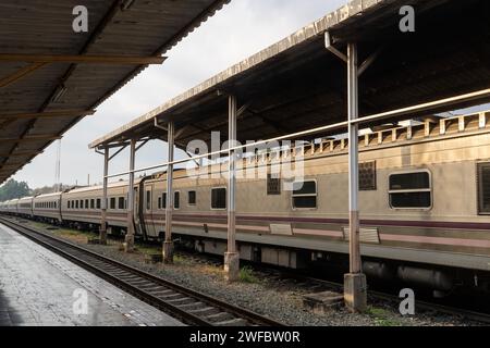 Vues de la gare de Chiang Mai, Thaïlande Banque D'Images