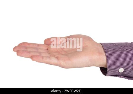 La main de l'homme dans la chemise supplie à quelque chose d'isolé sur fond blanc. Paume vers le haut, gros plan Banque D'Images