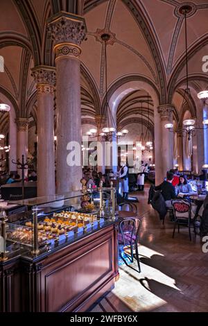 Cafe du centre de Vienne Autriche Banque D'Images