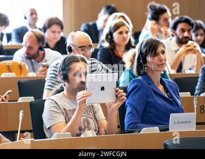 7 juillet 2014 - Bruxelles, Belgique - Luke 'Ming' Flanagan, député européen photographié lors de sa première contribution à la commission AGRI à Bruxelles. Banque D'Images