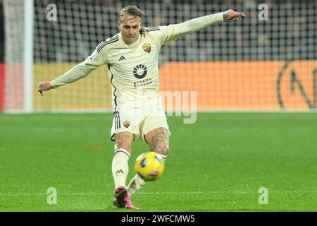 Salerne, Italie. 29 janvier 2024. Rick Karsdorp de L'AS Roma en action lors du match de Serie A entre l'US Salernitan 1919 et L'AS Roma au stade Arechi le 29 janvier 2024 à Salerne, italie score final 1-2 (image de crédit : © Agostino Gemito/Pacific Press via ZUMA Press Wire) À USAGE ÉDITORIAL UNIQUEMENT! Non destiné à UN USAGE commercial ! Banque D'Images