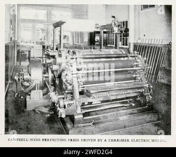 CAMPBELL-WEBB PRESSE PERFECTIONNÉE ENTRAÎNÉE PAR UNE BATTEUSE ÉLECTRIQUE MOTOR.FROM L'ARTICLE ÉLECTRICITÉ DANS L'ATELIER D'USINAGE MODERNE. Par Louis Bell. Extrait du magazine Engineering consacré au progrès industriel Volume XI octobre 1897 The Engineering Magazine Co Banque D'Images